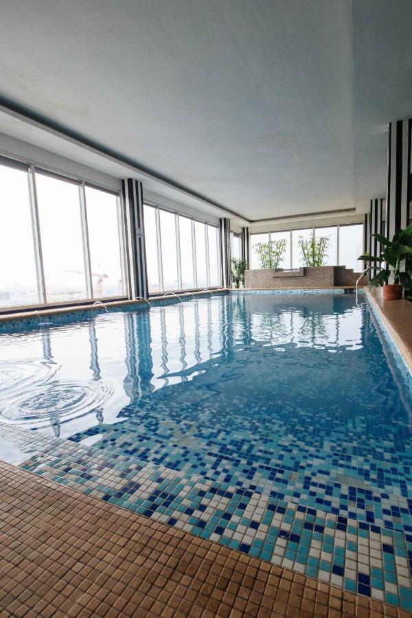 Hotel Northpointe Residences Quezon City