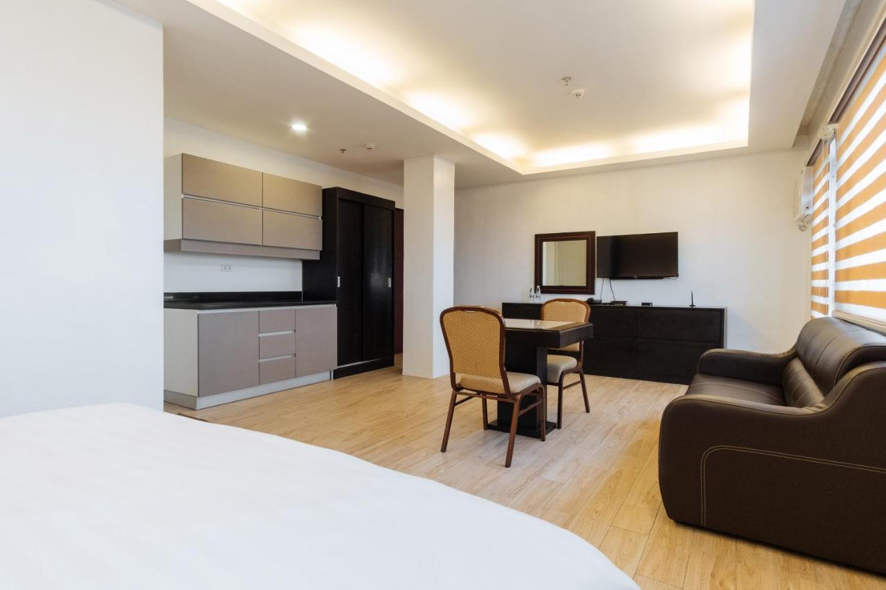 Northpointe Residences 3* Quezon City