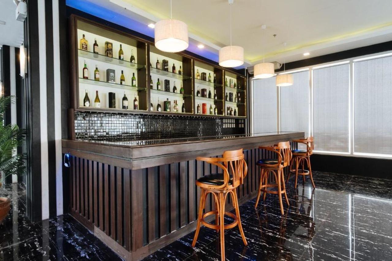 Hotel Northpointe Residences Quezon City