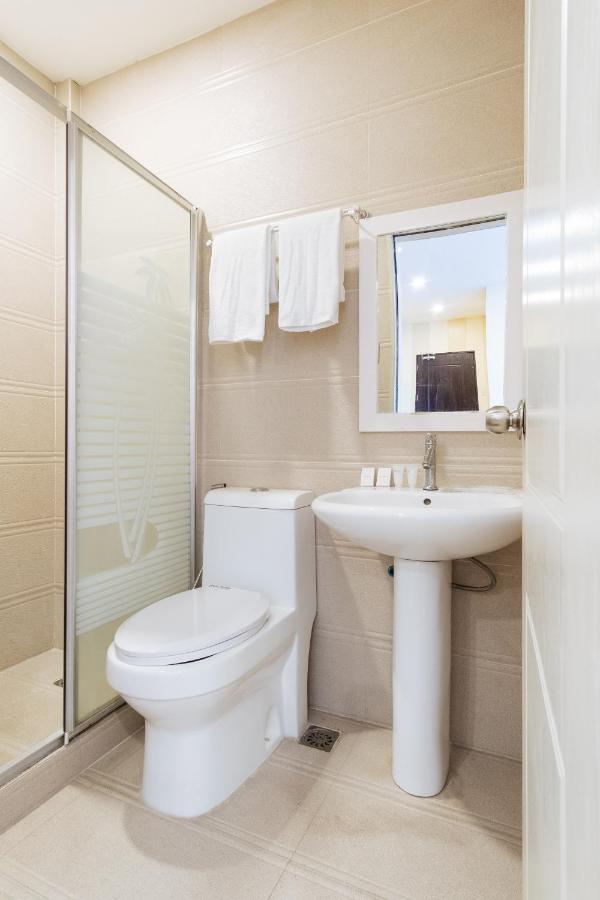 Hotel Northpointe Residences Quezon City
